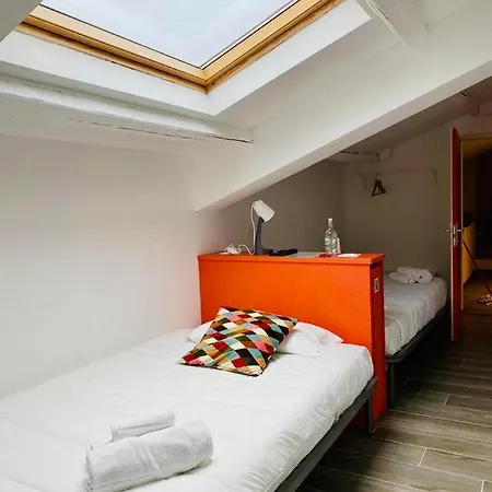 بيت ضيافة Residenza 8 3*