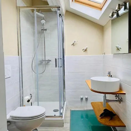 Πανσιόν Residenza 8 3*